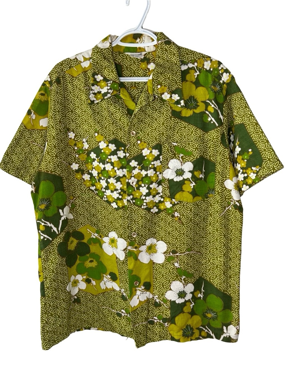 Vintage Made in Hawaii Green Floral Hawaiian Shirt | 60s 70s Shirt